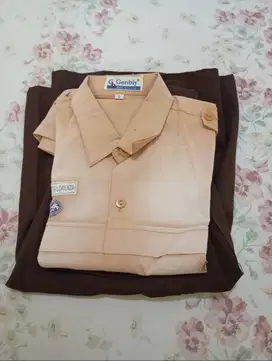 Baju Pramuka SMP