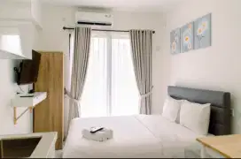 Simple and Cozy Living Studio Apartment at Sky House BSD