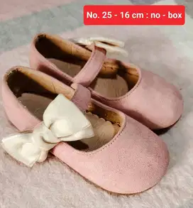 Prelove Sepatu Anak Bahan Suede Ukuran 25 - 16 cm