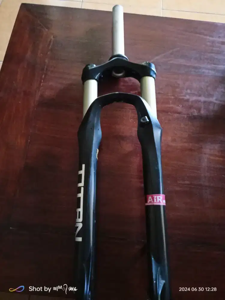 Fork Titan ban 26