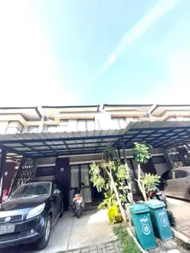 DI JUAL RUMAH 2 LANTAI