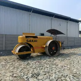 Wales Sakai KD 10-12 ton