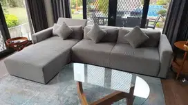 Vinoti Living Sofa dan Ranjang Siang