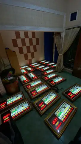 Jam digital Masjid dan running text