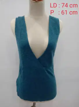 Rompi Merk Manggo Basics Preloved