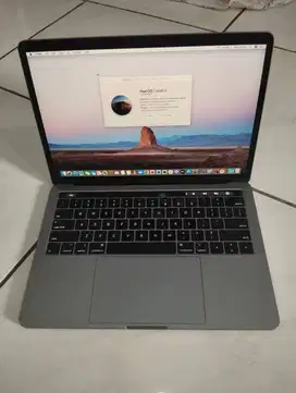 Macbook Pro 13 2019 i5 16 500gb