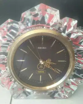 SEIKO JAM MEJA iklan body KRISTAL