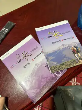 Buku sekolah mandarin SMA 3 Step Up Chinese