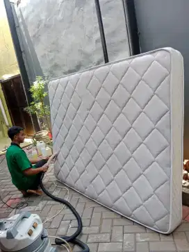 Jasa cuci sofa karpet sepringbed dan lain lain