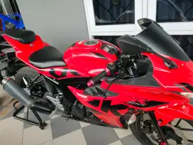 Suzuki GSX R-150 Keyless