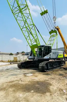 ZOOMLION Crawler Crane 70 Ton