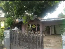 Jual cepat rumah di jln raya kemanggisan raya Jakarta