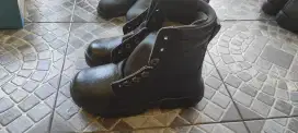 sepatu PDL merk KENT SIZE 41