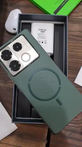 INFINIX NOTE 40 PRO