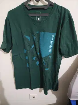 Kaos T Zone warna Hijau size L