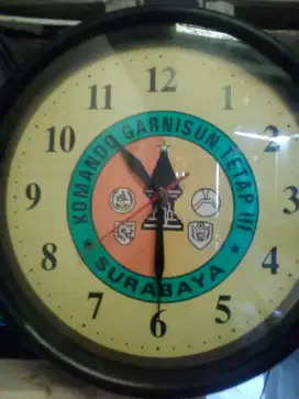 Jam dinding garnisun SURABAYA