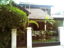 Rumah area bintaro sek 2 dekat stasiun krl pondok ranji ciputat