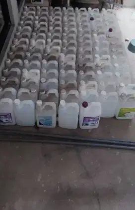 Jerigen plastik 5 Liter bekas karbol, sabun cuci dll.
