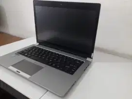 LAPTOP TOSHIBA portege i5 layar sentuh Full HD