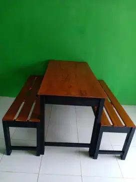 Meja kursi warung bakso