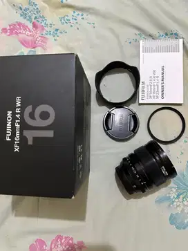 Lensa Fujifilm Fujinon XF 16mm F1.4 R