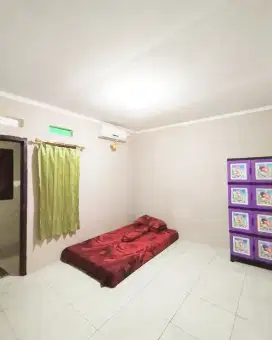 KOS KOSAN KOST JAKARTA TIMUR CONDET PASAR REBO UNINDRA GEDONG