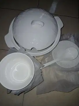 Dinner Set Ceramic putih elegan