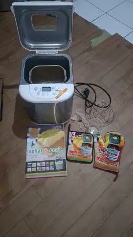 ReBread/ReBread Maker RB250 Silver Mesin Roti Otomatis Dengan 1 Jari