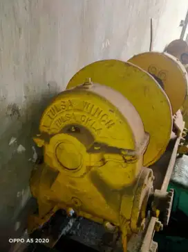 Winch truck kondisi bagus