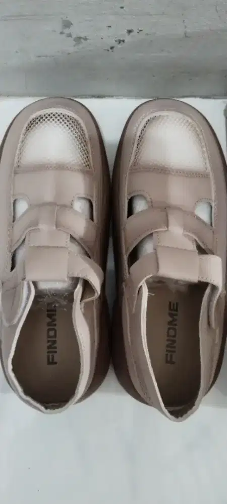 Sepatu model korea