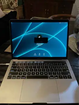 Macbook Pro 13 2018 TB 16 256