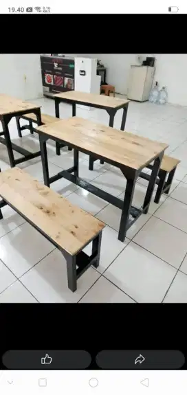 Mija makan minimalis