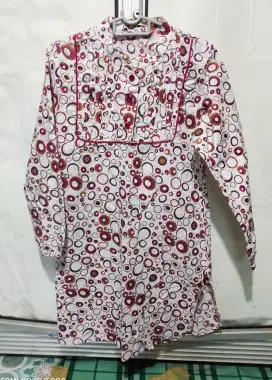 Baju tunik corak polkadot uk M