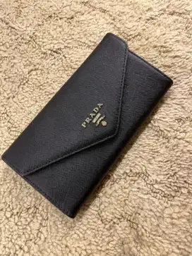 Dompet import ala prada