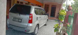 Toyota avanza 1,3g thn 2009