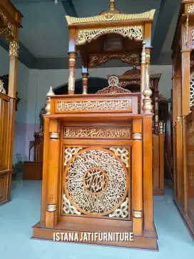 mimbar masjid ornamen ukiran full kayu jati