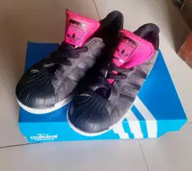 Adidas ori size 36