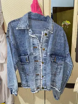 Jaket Levis Mutiara