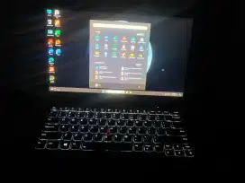 THINKPAD X1 Carbon core i7 8650 U, memory 16GB, SSD 1 TB