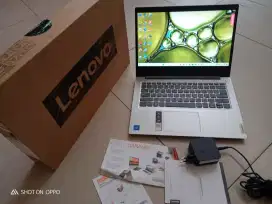 Kondisi 99% Msh GRESS SEPERTI BARU LAPTOP LENOVO INDEPAD SLIM 1 FULSET