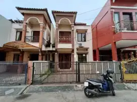 RUMAH MEGAH DI PURI BINTARA - PONDOK KOPI