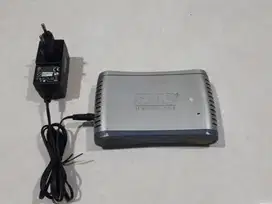 SMC FS5 Networks EZ Switch 10/100 , 12v 0.35 A with adaptor (A-667)