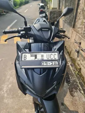 Jual cepat Vario 160 Hitam NIK Sept 2023 Low Odo