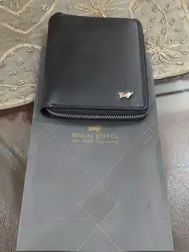 Dompet cowok Braun Buffel