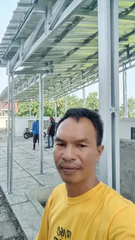 Rangka baja ringan dan pemasangan