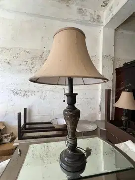 Lampu tidur kamar