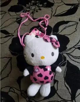 Tas selempang hellokitty