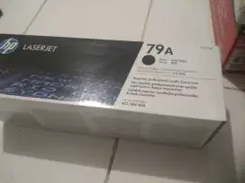 Diterima atau dibeli toner catrige laserjet hp 79A baru laku