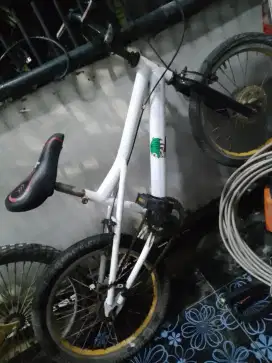 Sepeda anak sepeda bmx