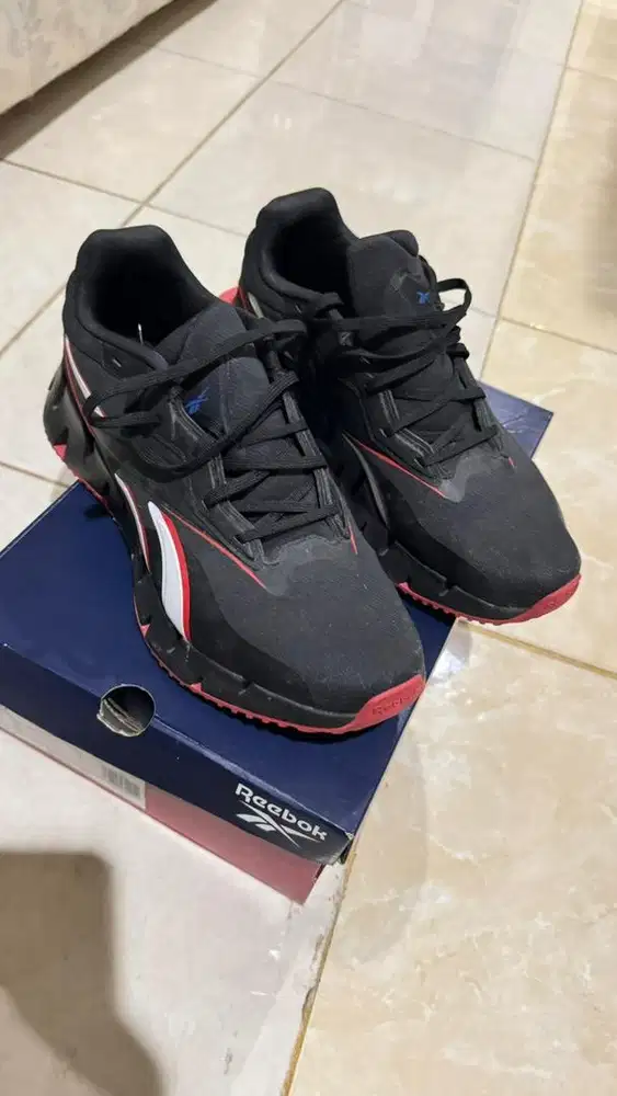 Reebok Zig Dynamica 4 - Black/Red
